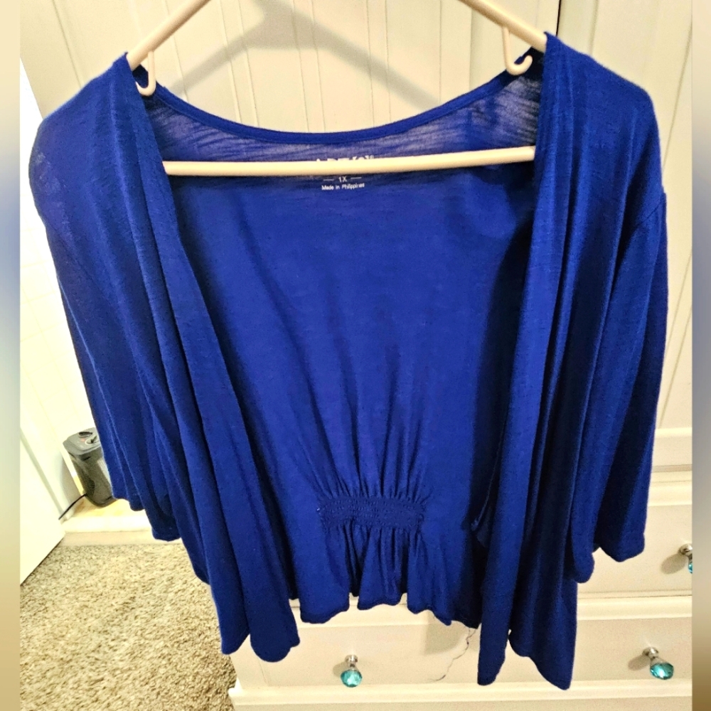 Blue short jacket